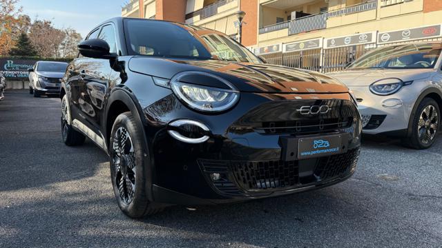 FIAT 600 HYBRID 1.2 110CV DCT MHEV LA PRIMA*24M.G.*CAM360°*