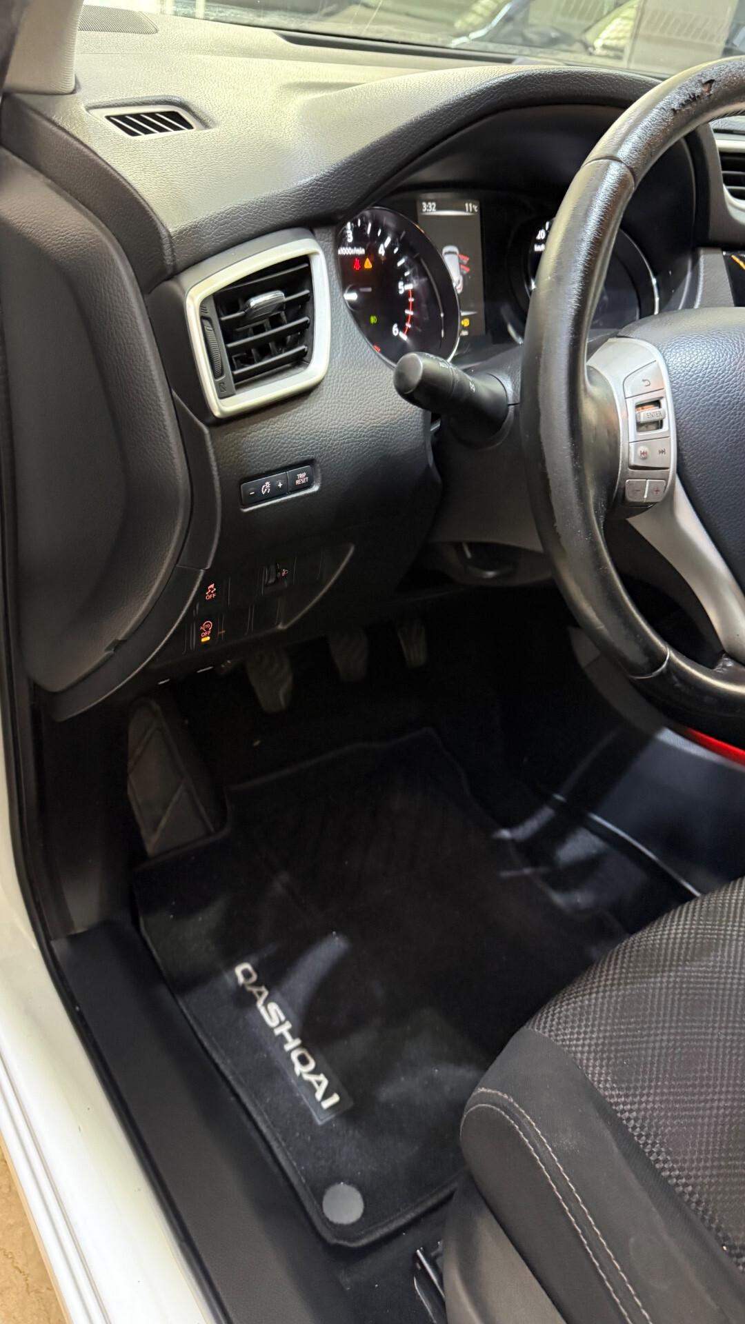 Nissan Qashqai 1.5 dCi Visia