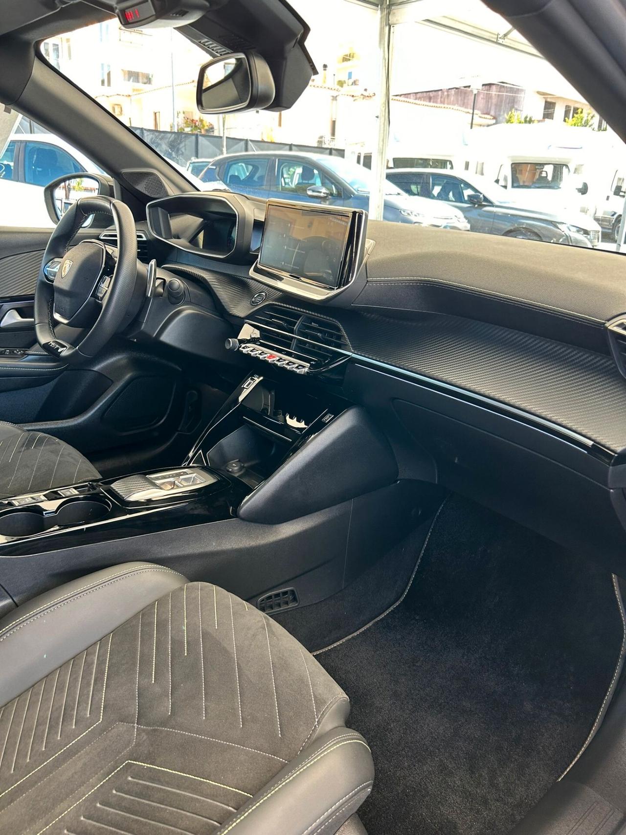 Peugeot 208 Hybrid 145 e-DCS6 GT