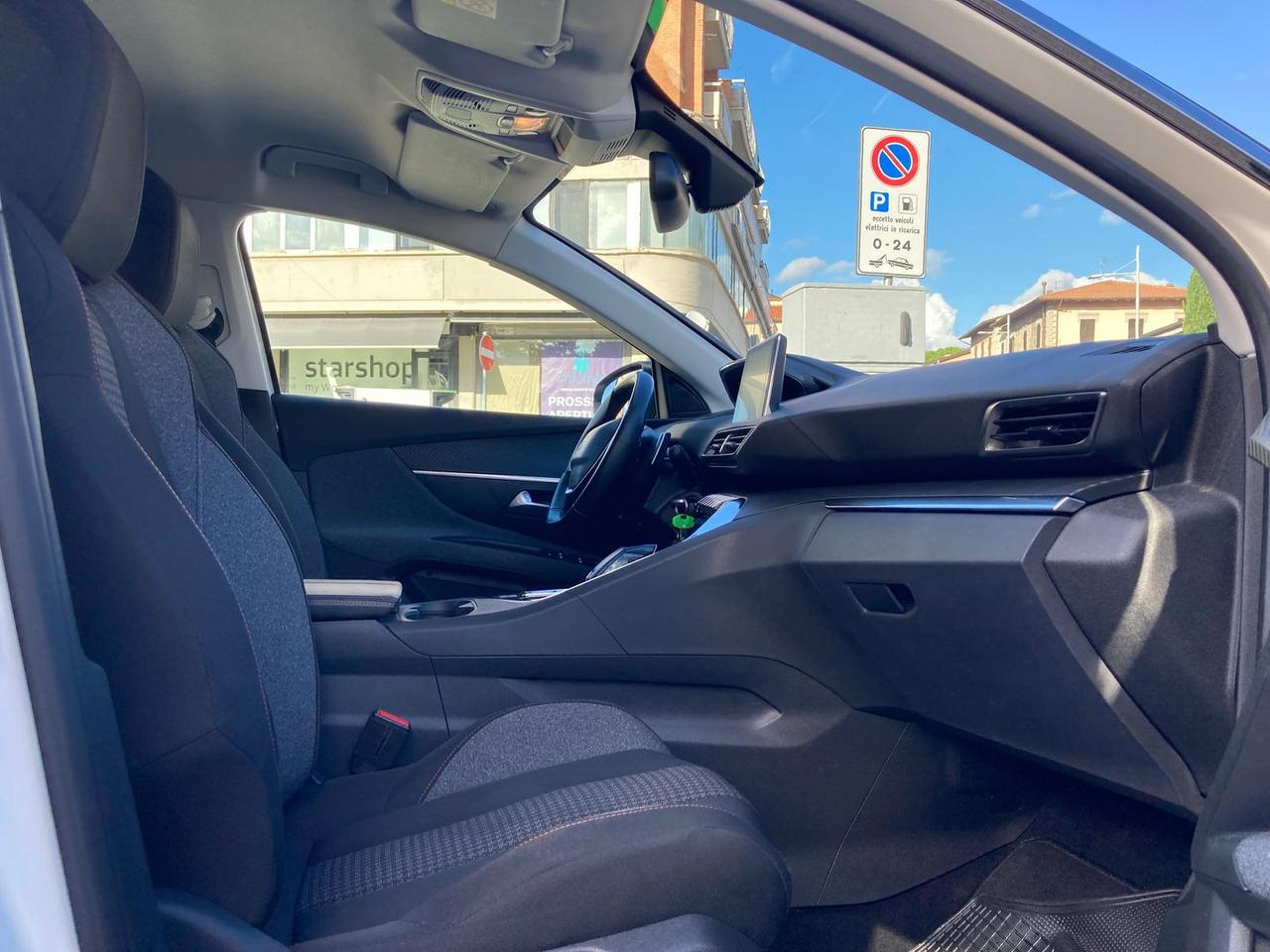 Peugeot 3008 1.5 Blue HDI 130 A #7043