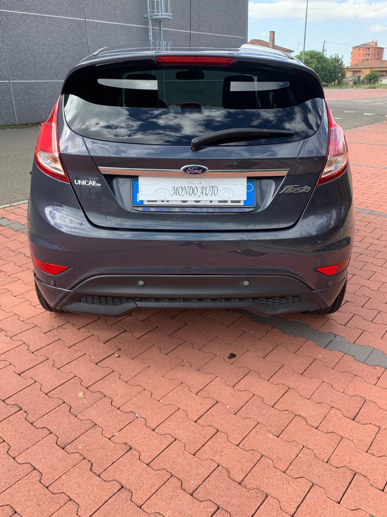 Ford Fiesta 1.4 5p. Bz.- GPL Titanium