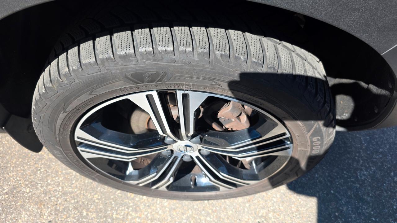 Volvo XC40 T5 Recharge Plug-in Hybrid Inscription Expression