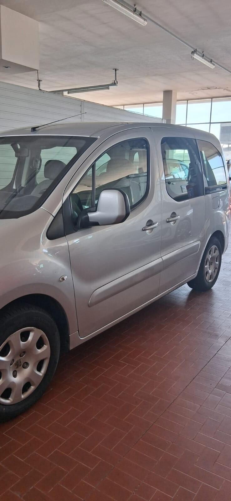 Peugeot Partner Tepee 1.6 109CV teep Outdoor GPL