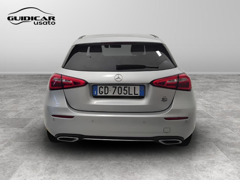 Mercedes-Benz Classe A - W177 2018 - A 180 d Executive auto