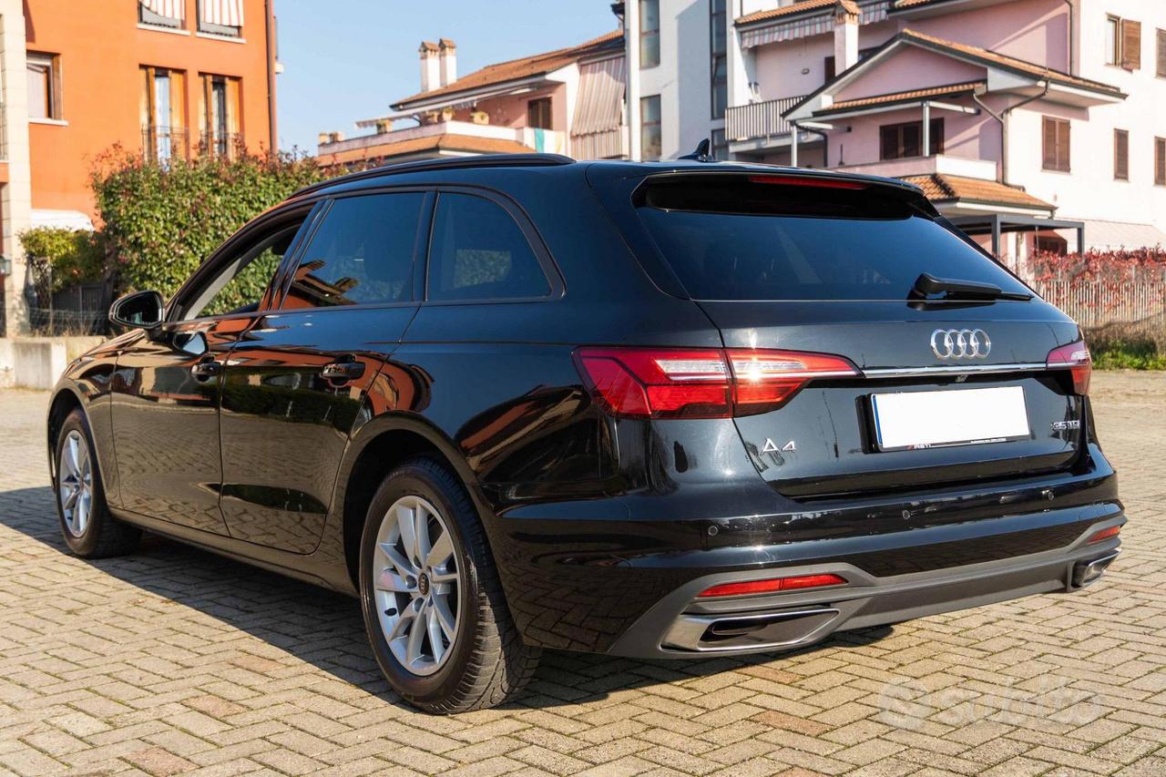 Audi A4 Avant 35 TDI Hybrid 163CV S Tronic MHEV -