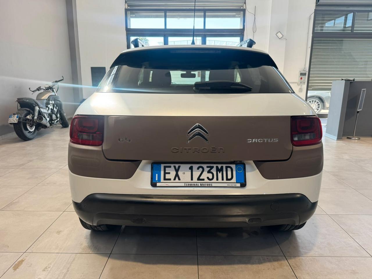 Citroen C4 Cactus PURE TECH 82 FEEL