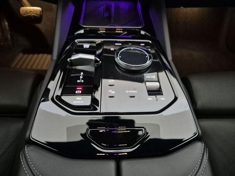 BMW Serie 5 G60 Berlina 520d 48V xdrive MSport Pro auto