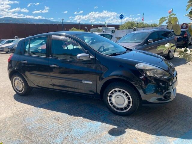 Renault Clio 1.2 16V 5 porte GPL Dynamique