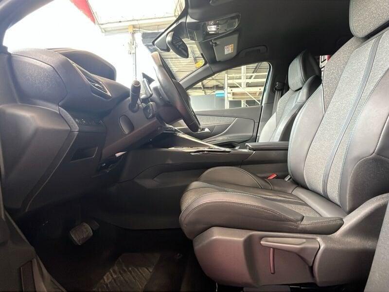 Peugeot 3008 BlueHDI 130 EAT8 S&S Allure Pack