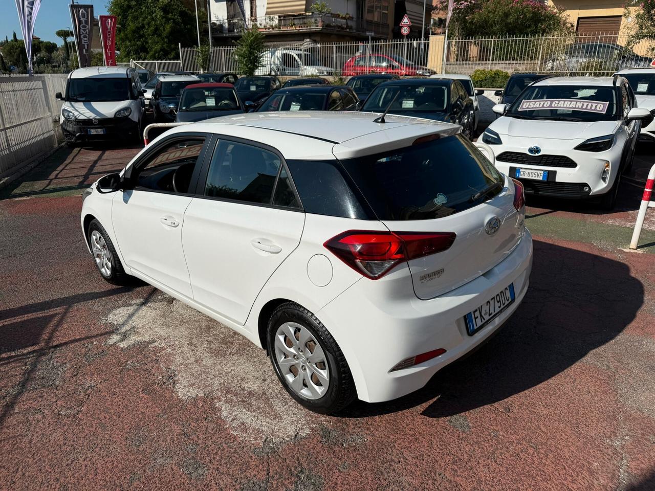 Hyundai i20 75cv EURO 6 *RUOTINO DI SCORTA