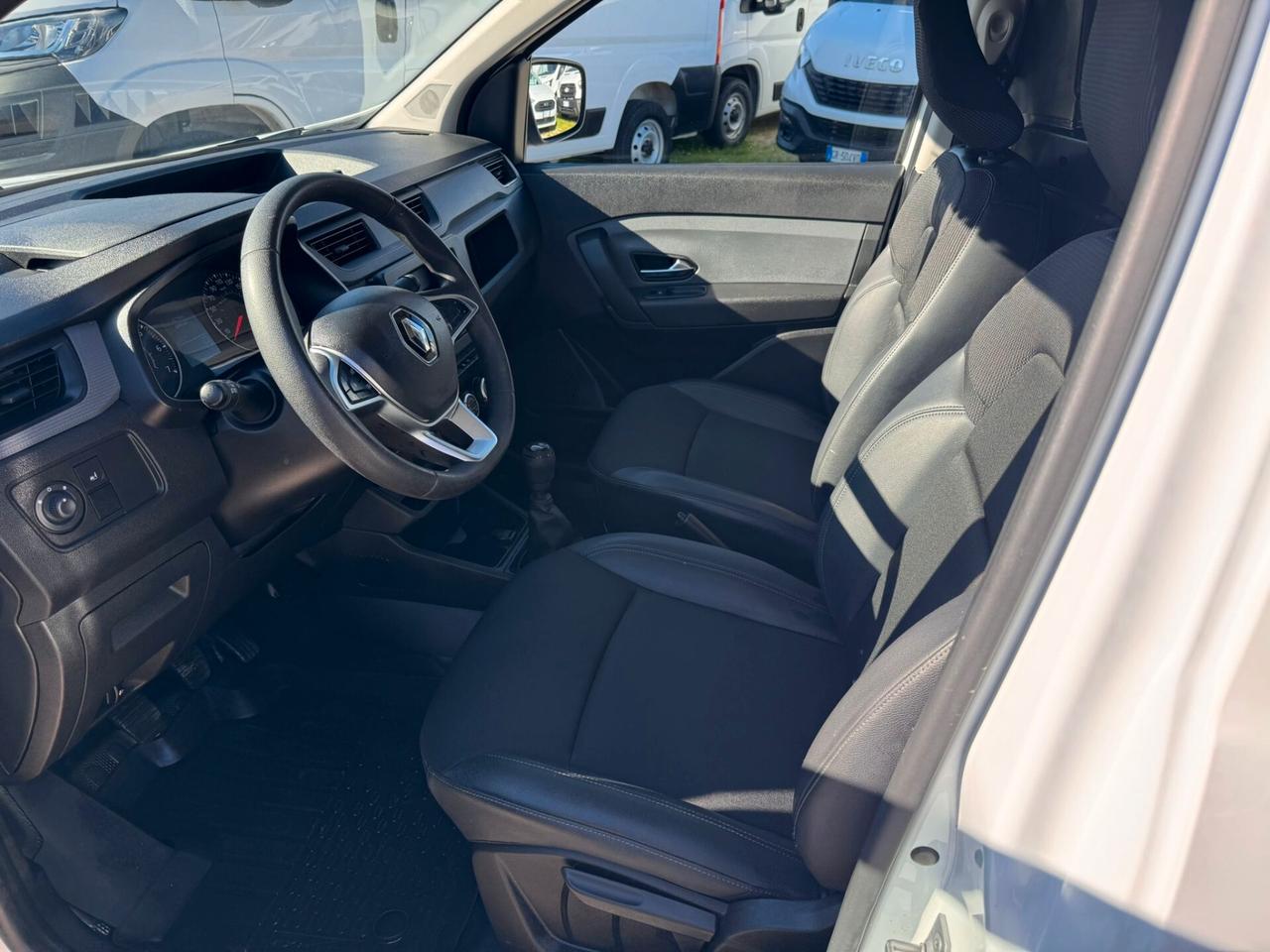 RENAULT EXPRESS 1.5DCI 95CV E6D-I 2022