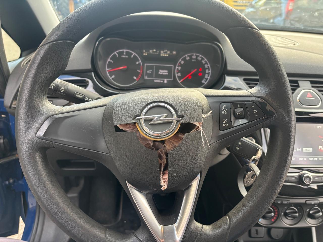 Opel Corsa 1.4 90CV GPL INCIDENTATA