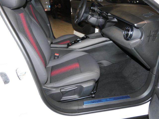 ALFA ROMEO Junior 1.2 145 CV Hybrid eDCT6 Speciale