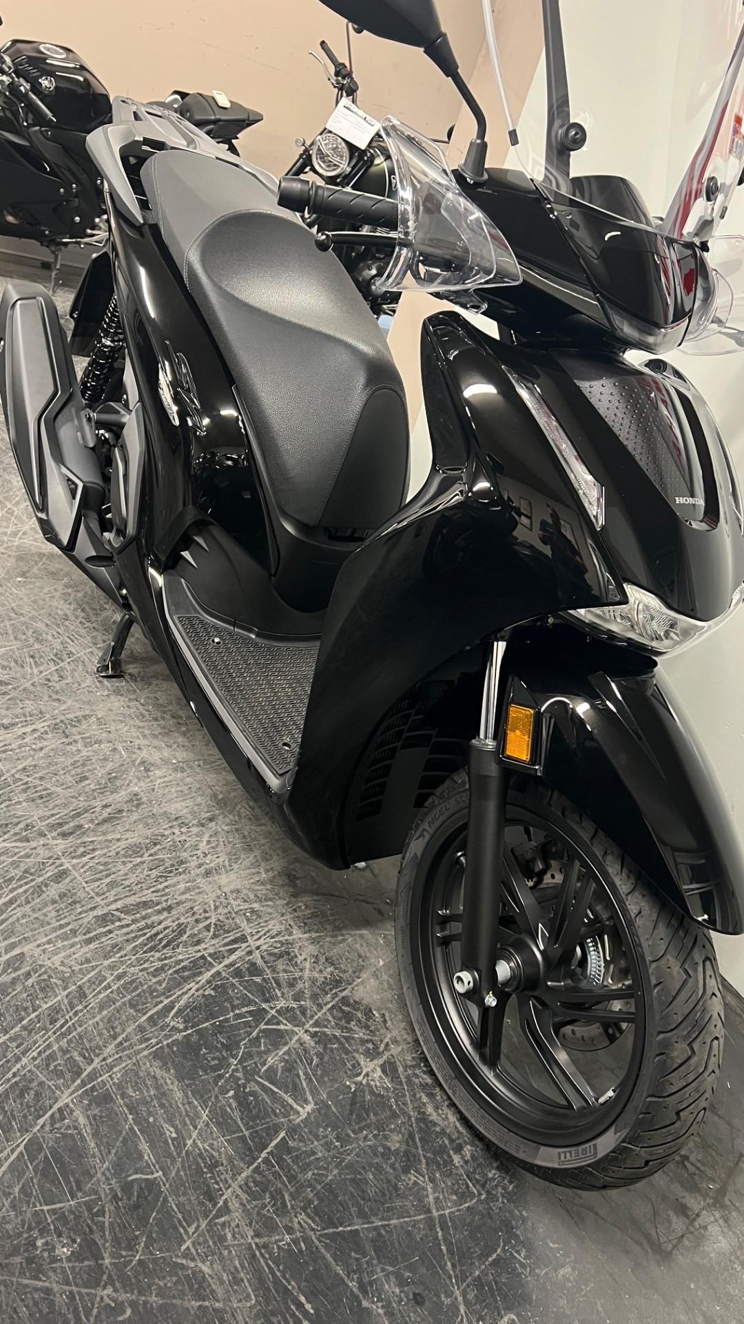 Honda SH 350 i