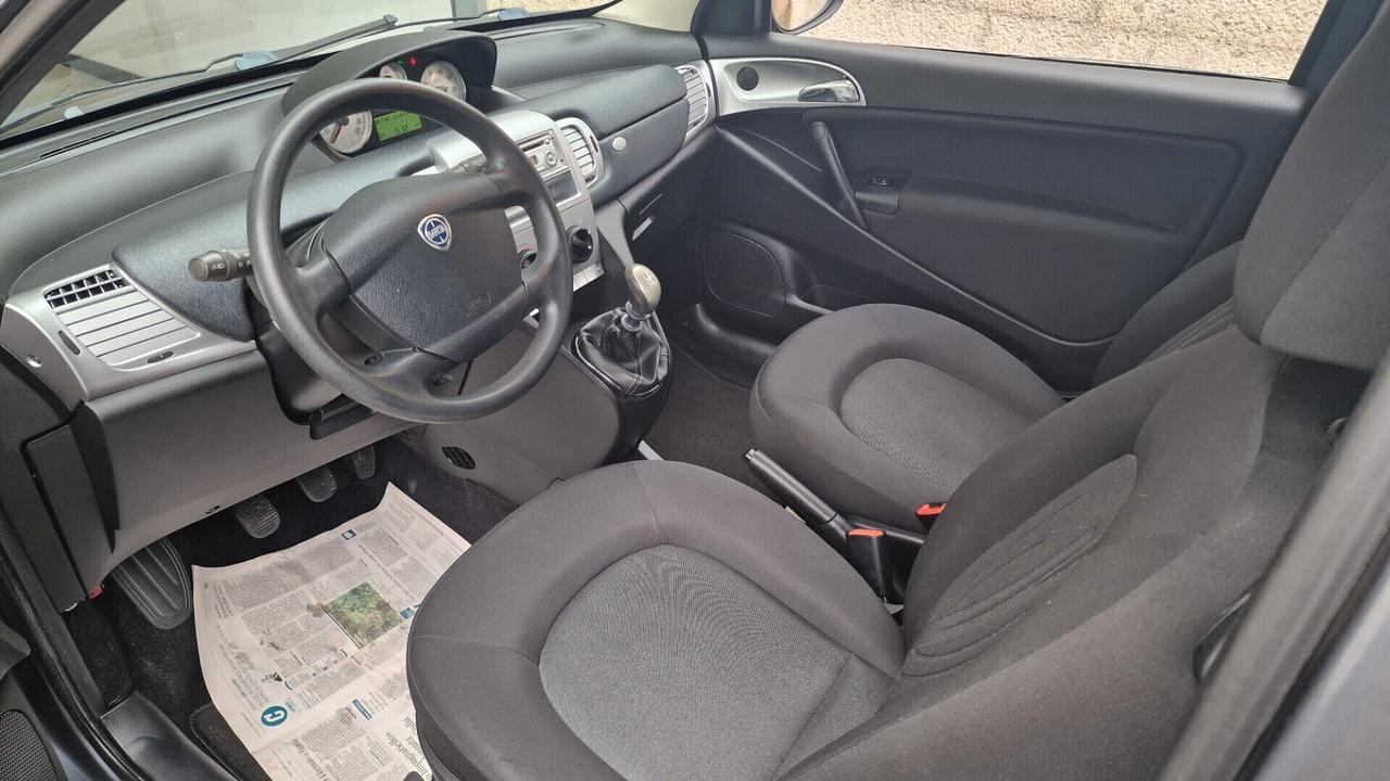 Lancia Ypsilon 1.2 benzina (Km 55 mila) anno 2011