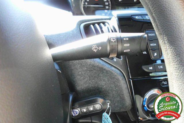 LANCIA Ypsilon 1.0 FireFly 5 porte S&S Hybrid Gold