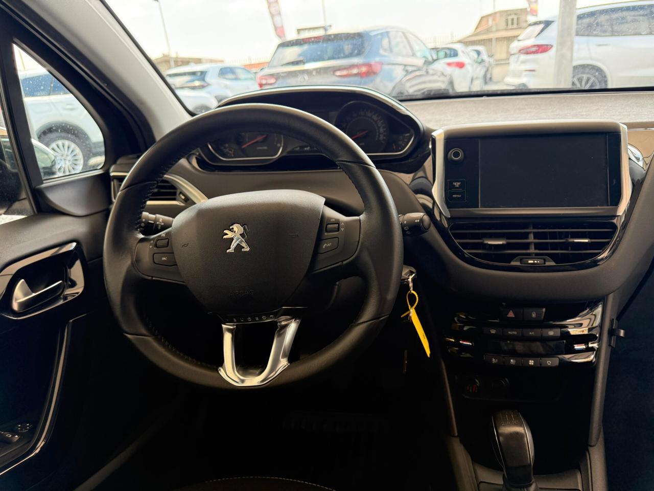 Peugeot 208 1.6 e-HDi 92 CV Stop&Start 5 porte Allure