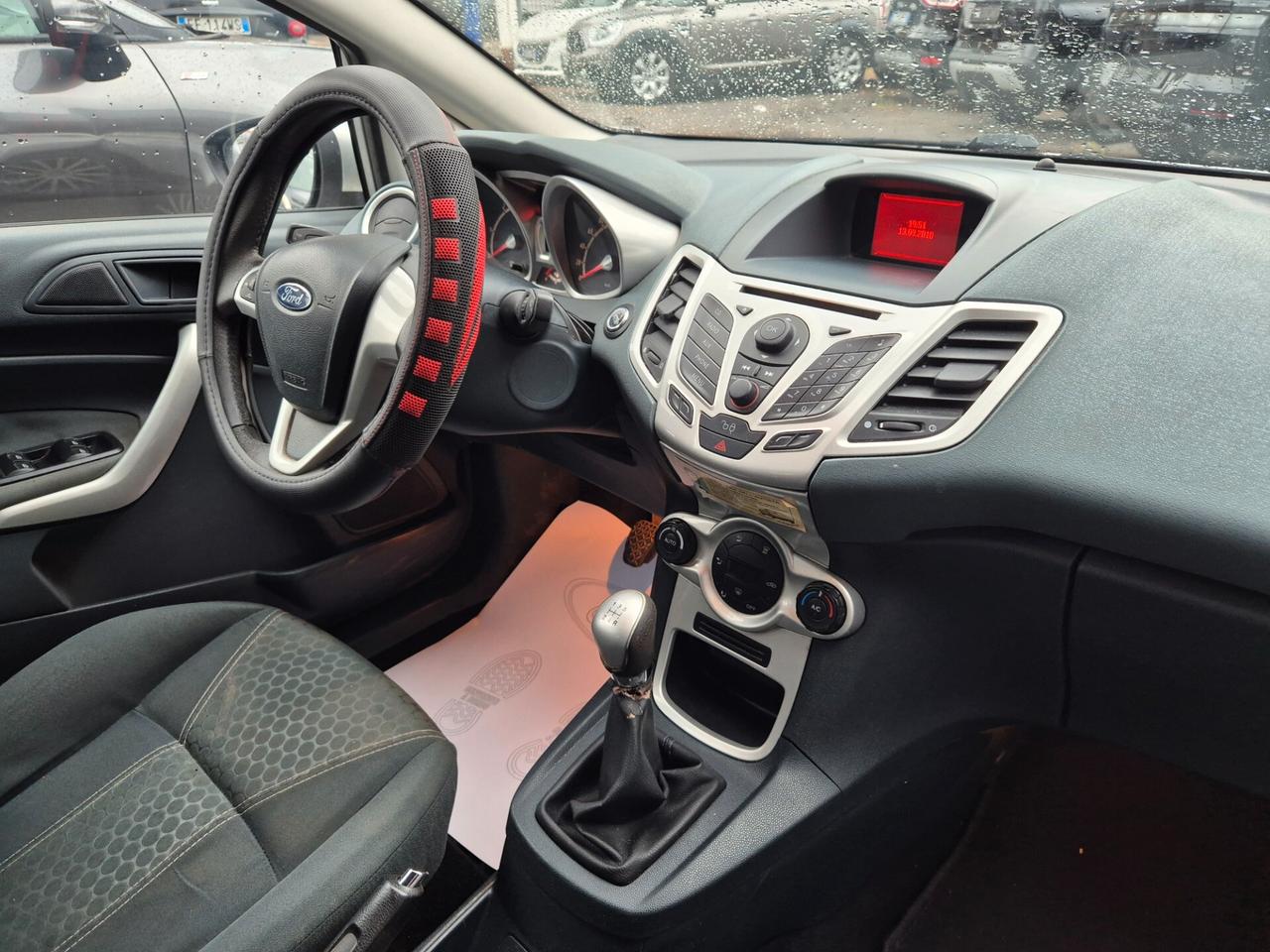 Ford Fiesta 1.6 TDCi 95 CV 5p. Titanium
