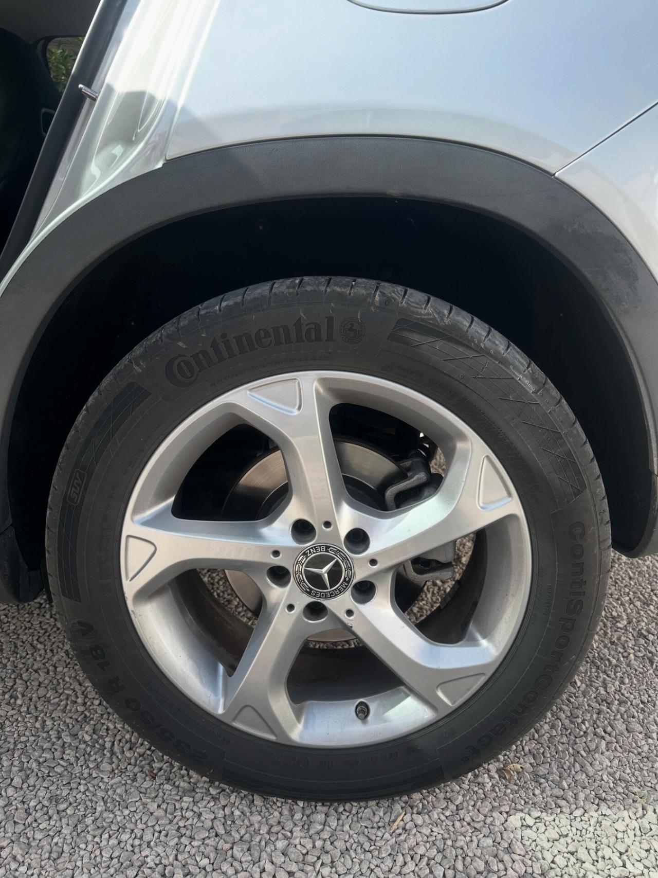 Mercedes-benz GLA 180 d Automatic Premium