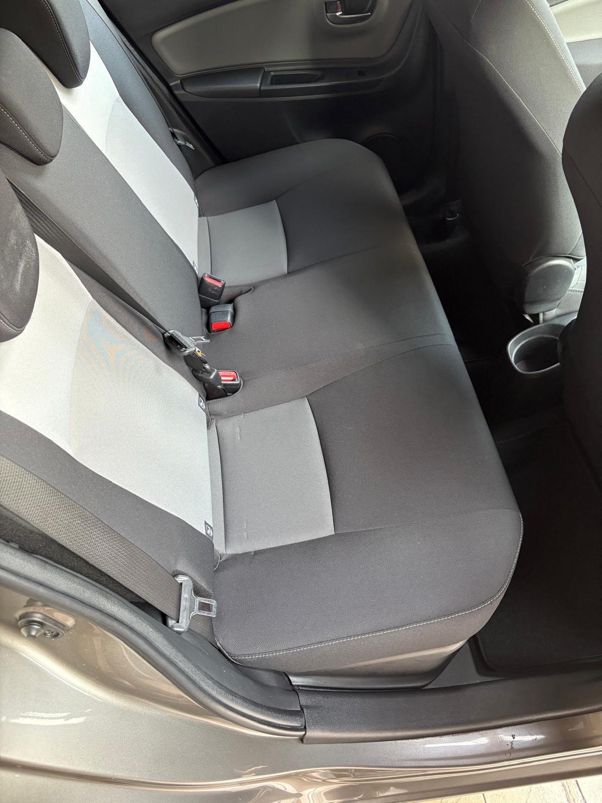 Toyota Yaris 1.5 Hybrid 5 porte Cool