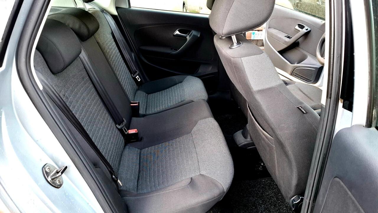 VOLKSWAGEN POLO 1.6 TDI DPF 5 porte NEOPATENTATI