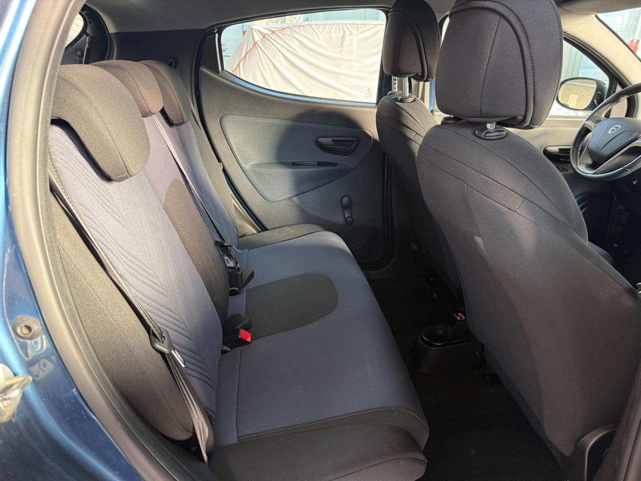 Lancia Ypsilon 1.0 FireFly 5 porte S&S Hybrid Gold