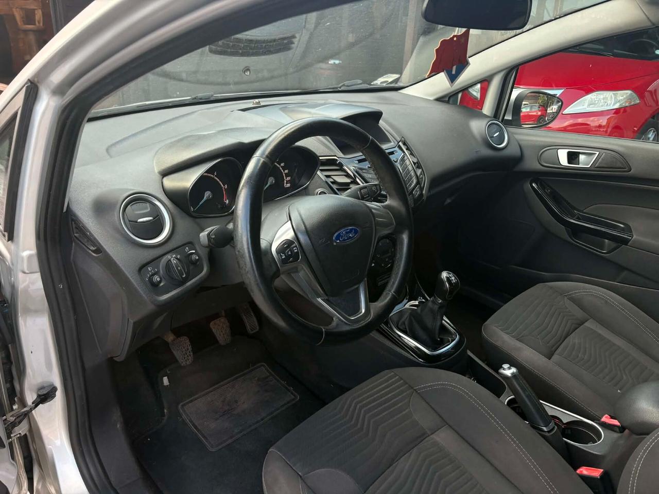 Ford Fiesta 1.5 TDCi 75CV 5 porte Titanium