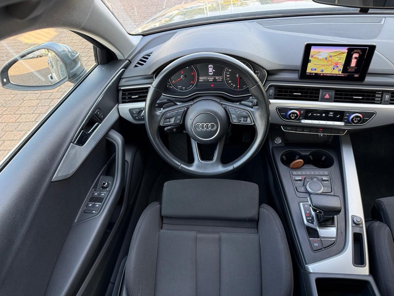 Audi A4 Avant 2.0 TDI 190 CV quattro S-LINE