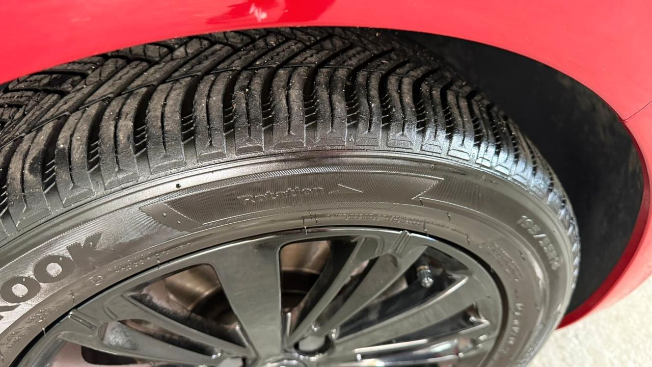 Peugeot 208 1.2 Benzina 82cv 5 porte Allure