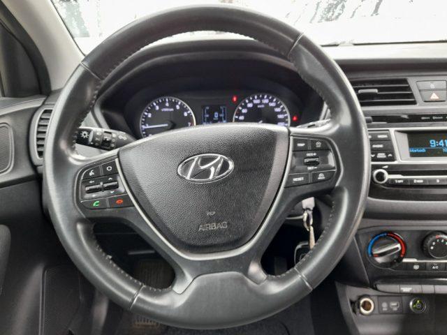 HYUNDAI i20 1.2 84 CV 5 porte Econext Comfort