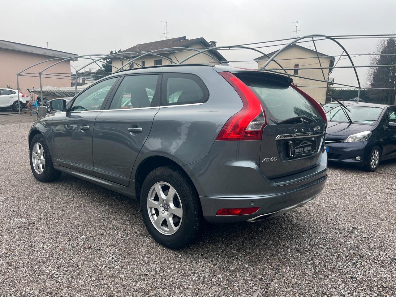 Volvo XC 60 D4 Geartronic MOMENTUM