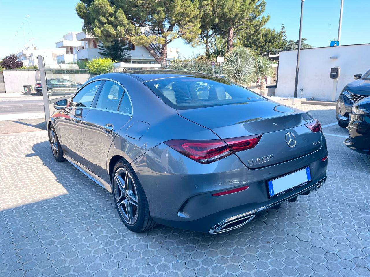Mercedes-benz CLA 250 Automatic 4Matic Premium