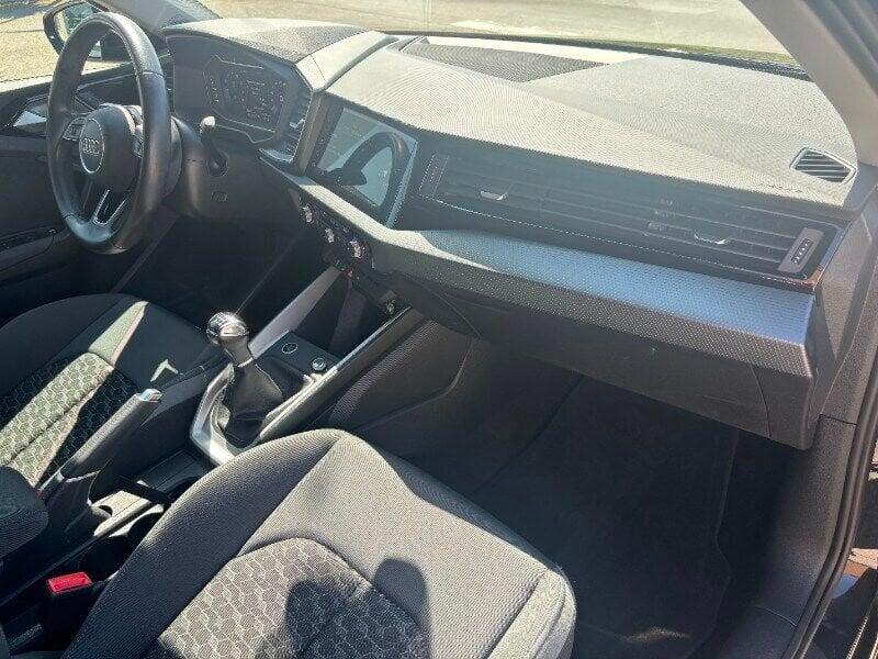 Audi A1 A1 SPB 30 TFSI Identity Black