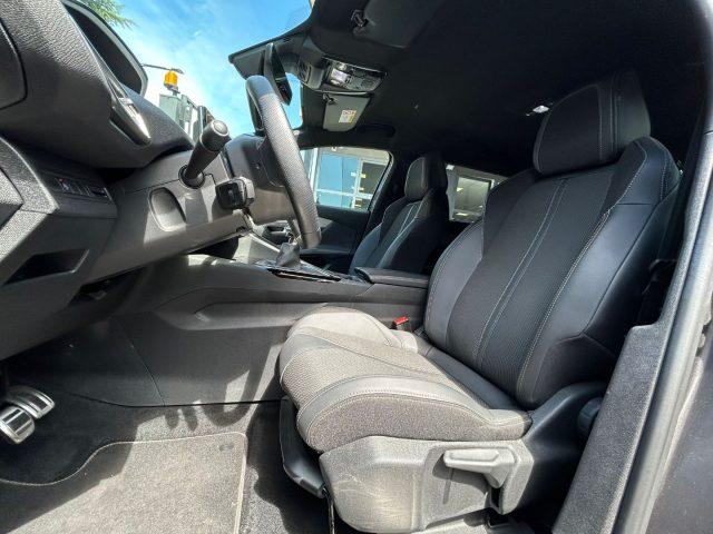 PEUGEOT 5008 PureTech Turbo 130 GT