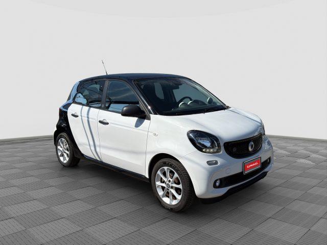 SMART ForFour forfour EQ youngster