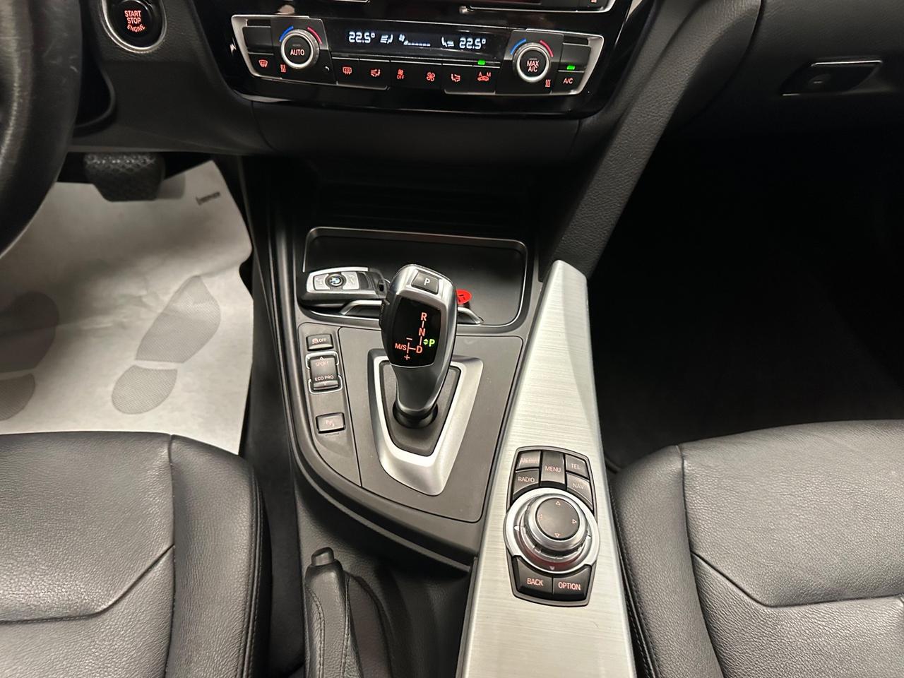 Bmw 318 318d Touring 150 Cv Luxury - 2016