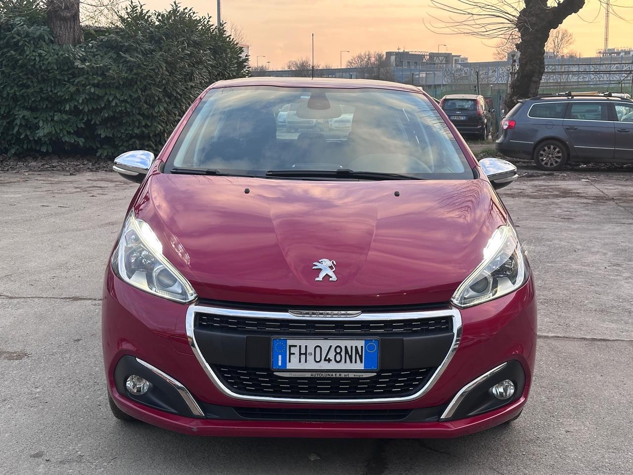 Peugeot 208 PureTech 82 5 porte Allure solo 150mila km