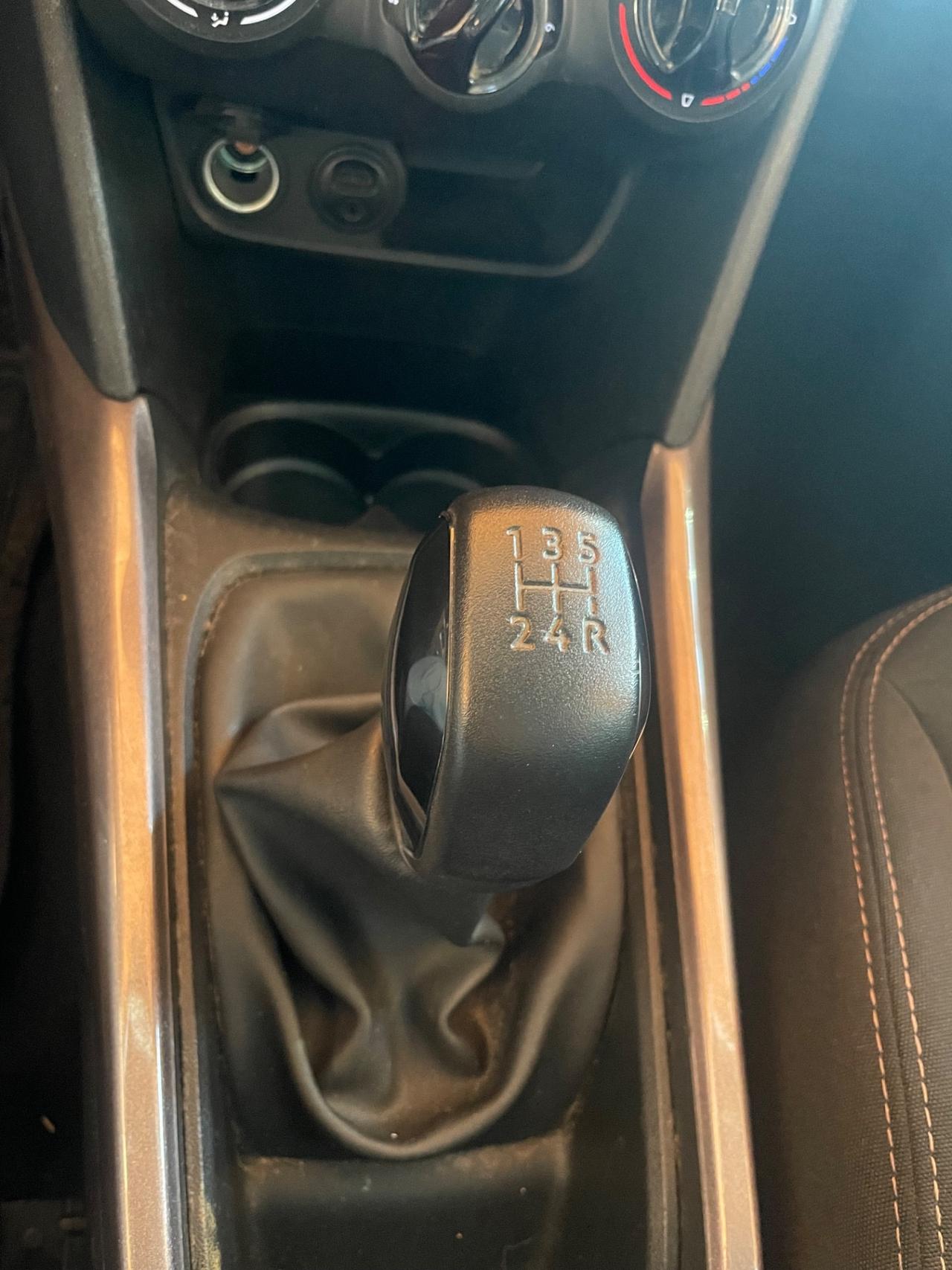 Peugeot 2008 PureTech 82 Allure