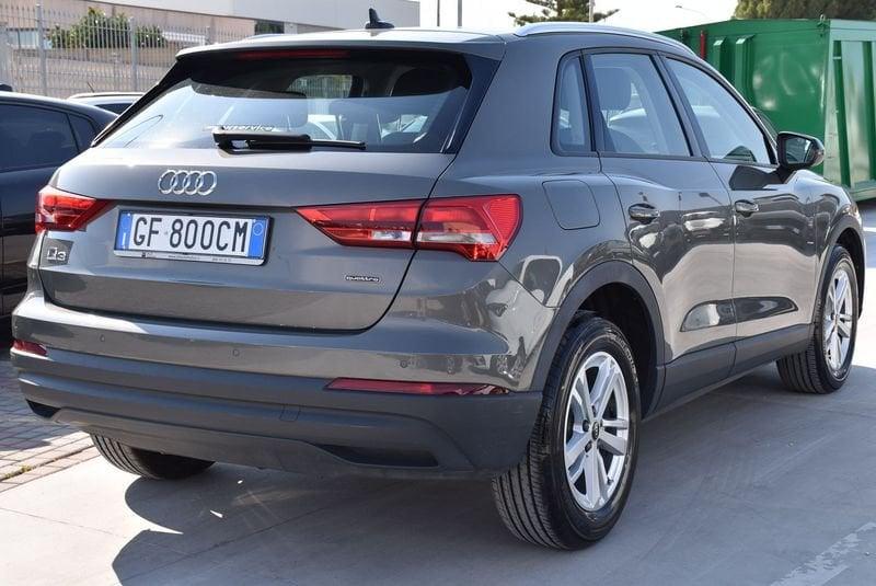 Audi Q3 35 TDI quattro S tronic Business *NAVI*