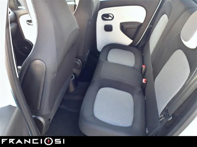 RENAULT Twingo Equilibre 22kWh