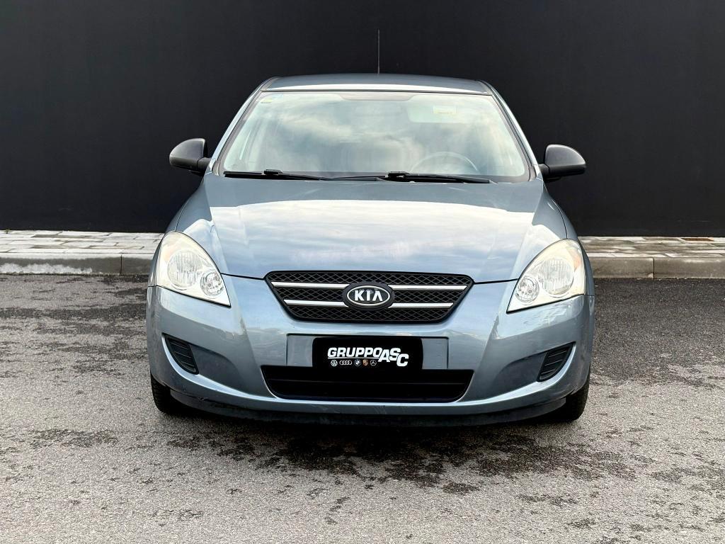 Kia Ceed 5 Porte Ceed 5p 1.4 BENZ GPL 109 CV