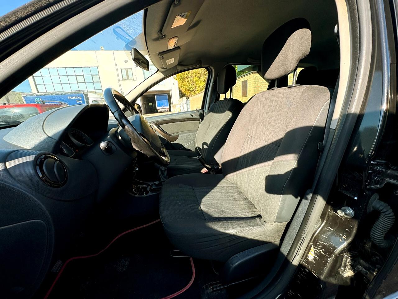 DACIA DUSTER 1.5D 4x4-243000km-EURO 5-2011