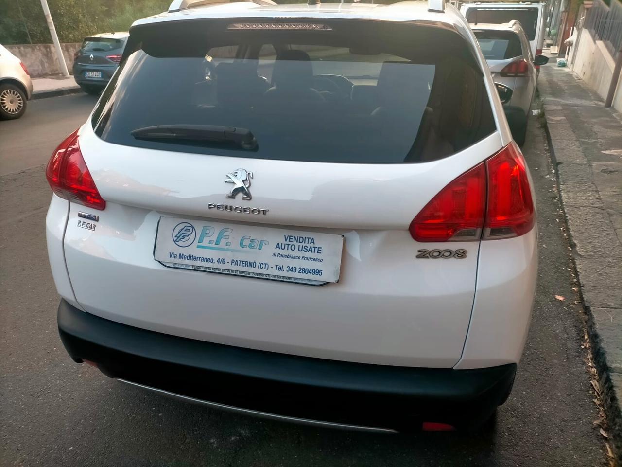 Peugeot 2008 BlueHDi 100 Allure