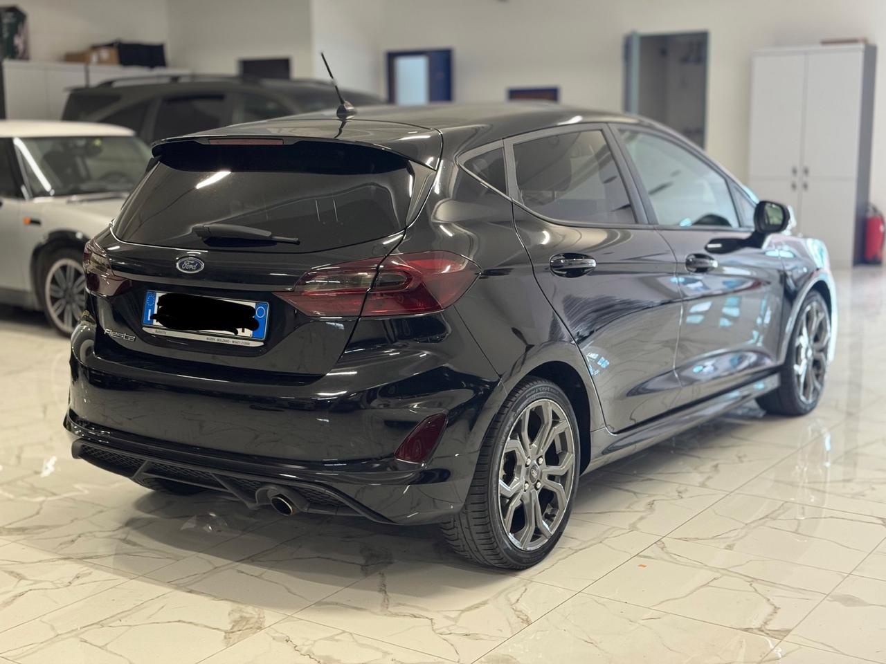 Ford Fiesta 5p Vignale NEOPATENTATI