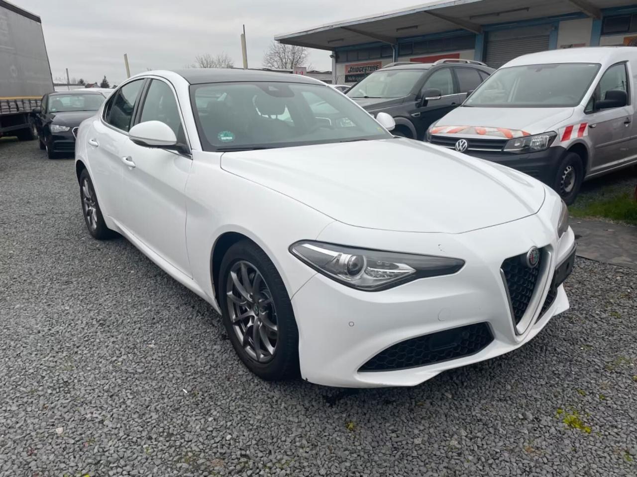 Alfa Romeo Giulia 2.0 Turbo 200 CV AT8 Super