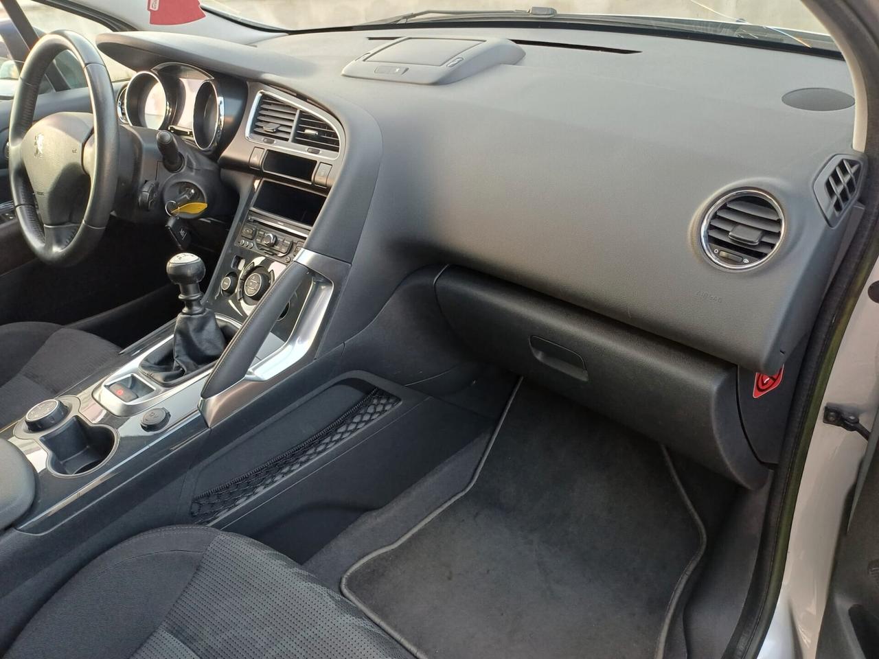 Peugeot 3008 1.6 HDi 112CV OTTIMO - 2012