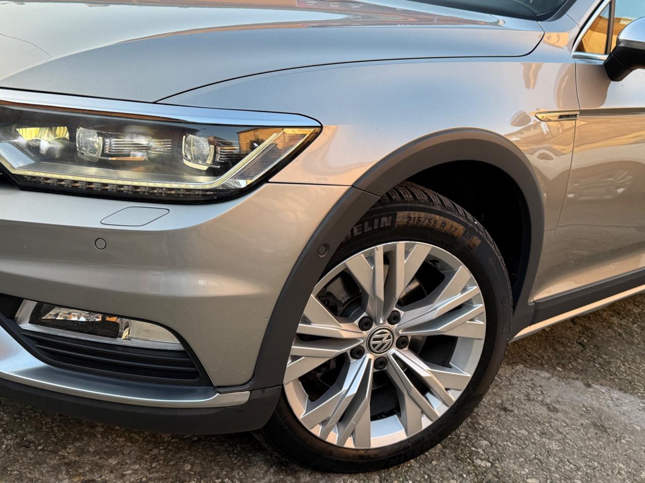 Volkswagen Passat Variant 2.0 TDI 190 CV 4MOTION DSG Highline BMT