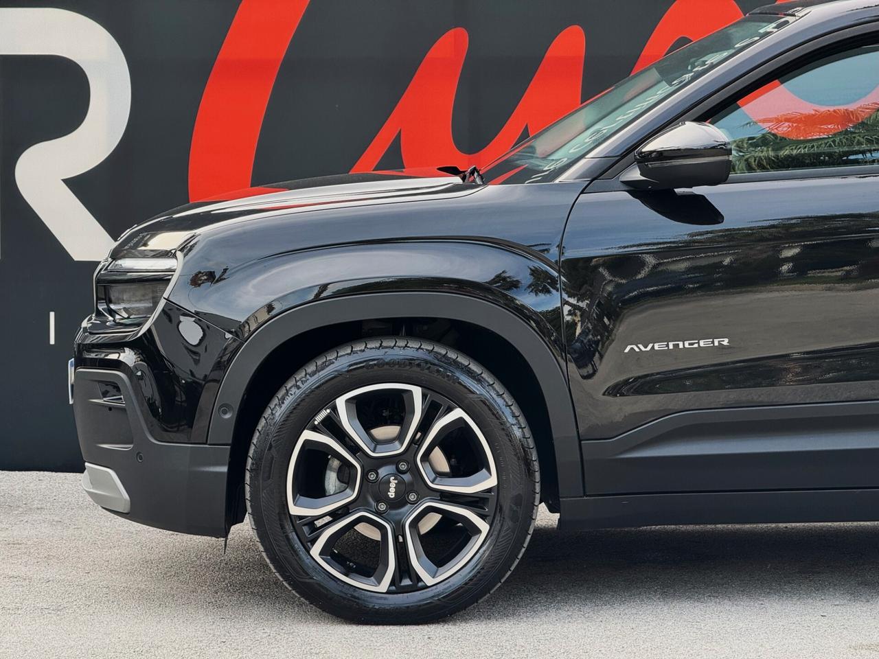 Jeep Avenger 1.2 Turbo Summit FWD 100CV FULL LED