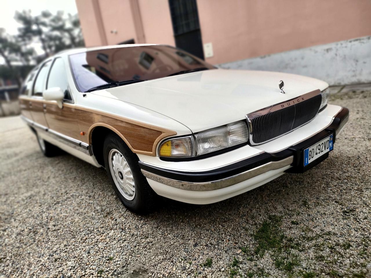 Buick Roadmaster Woody 5.7 V8 ASI