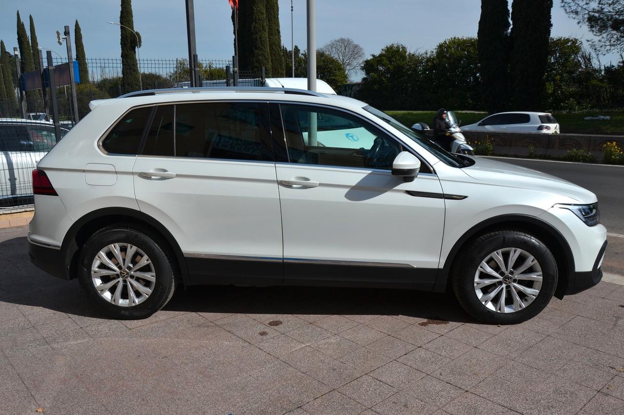 Volkswagen Tiguan 2.0 TDI 150 CV SCR DSG Life